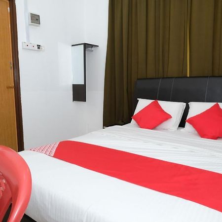 Oyo 905 Hotel De'Light Villa Kota Bharu Zewnętrze zdjęcie