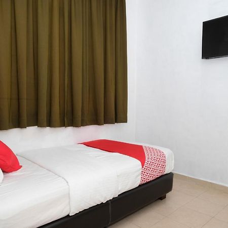 Oyo 905 Hotel De'Light Villa Kota Bharu Zewnętrze zdjęcie