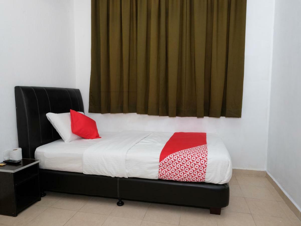 Oyo 905 Hotel De'Light Villa Kota Bharu Zewnętrze zdjęcie